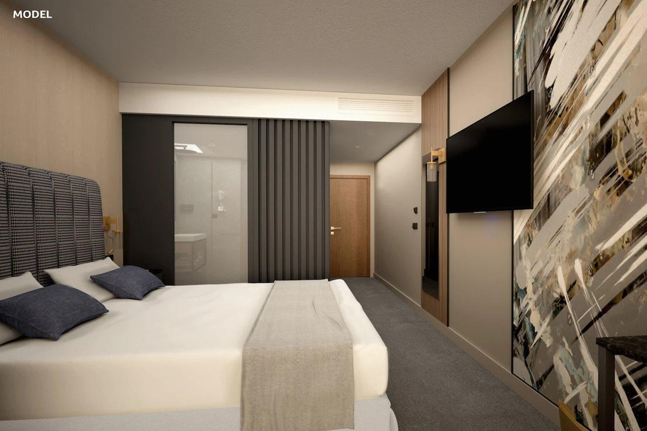 Отель Riu Plaza London Victoria Экстерьер фото