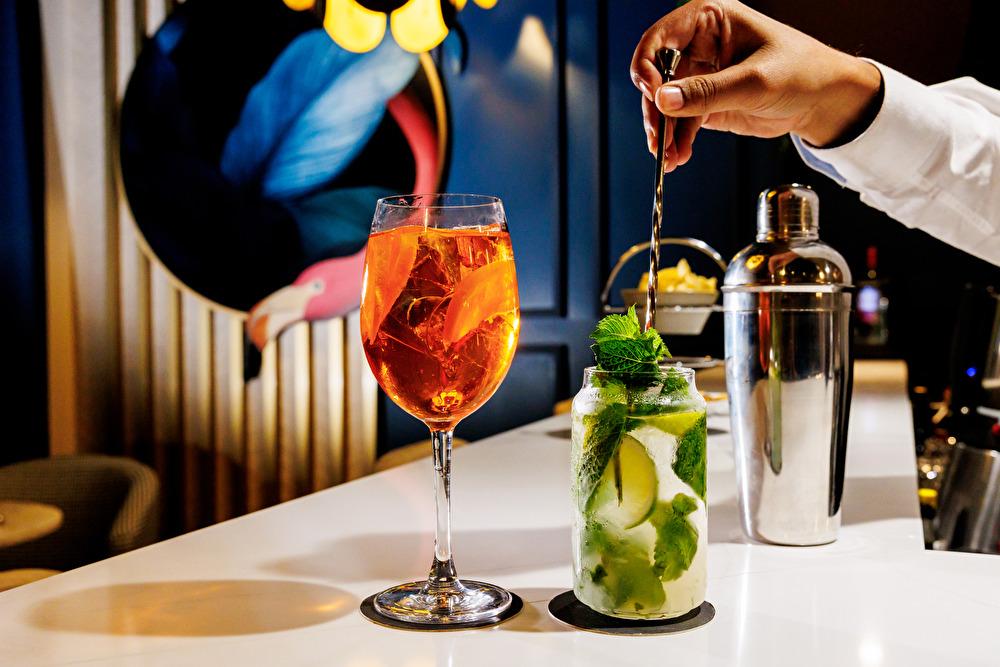 Отель Riu Plaza London Victoria Экстерьер фото